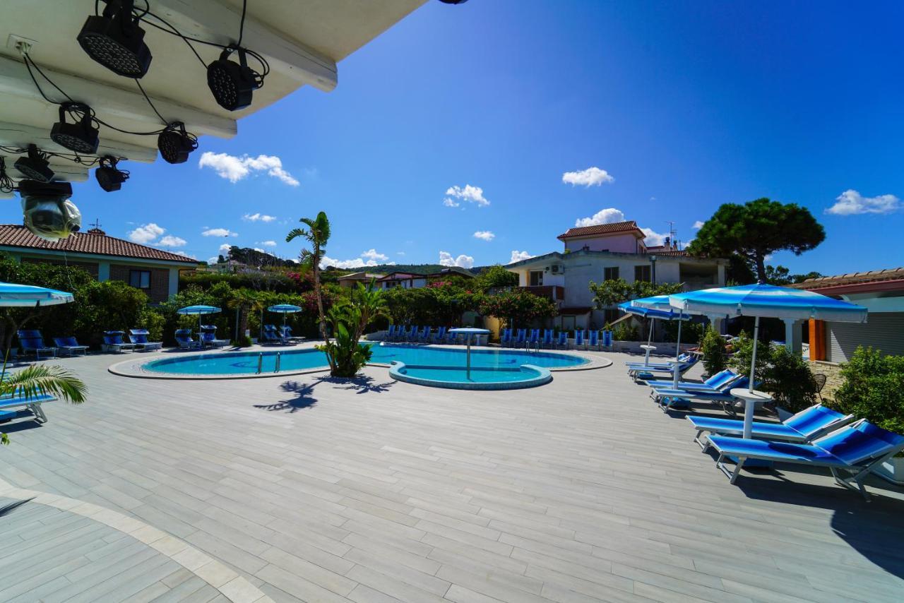 Hotel Residence Le Playe Santa Domenica Kültér fotó